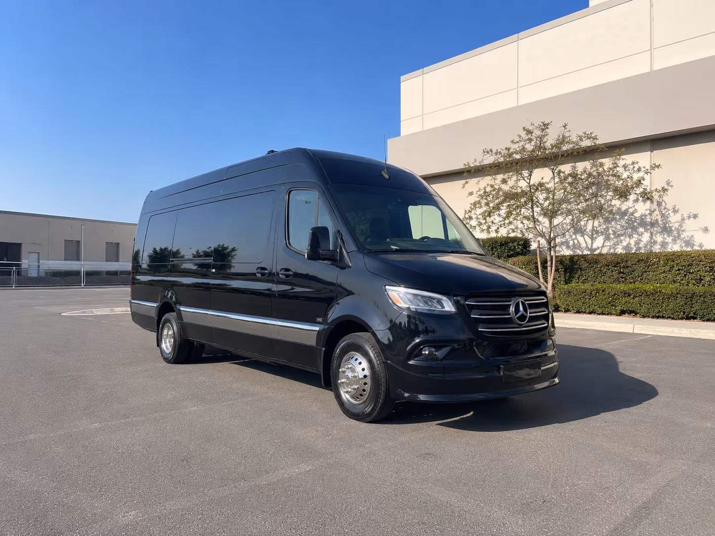 find the perfect transportation for your next corporate event 2