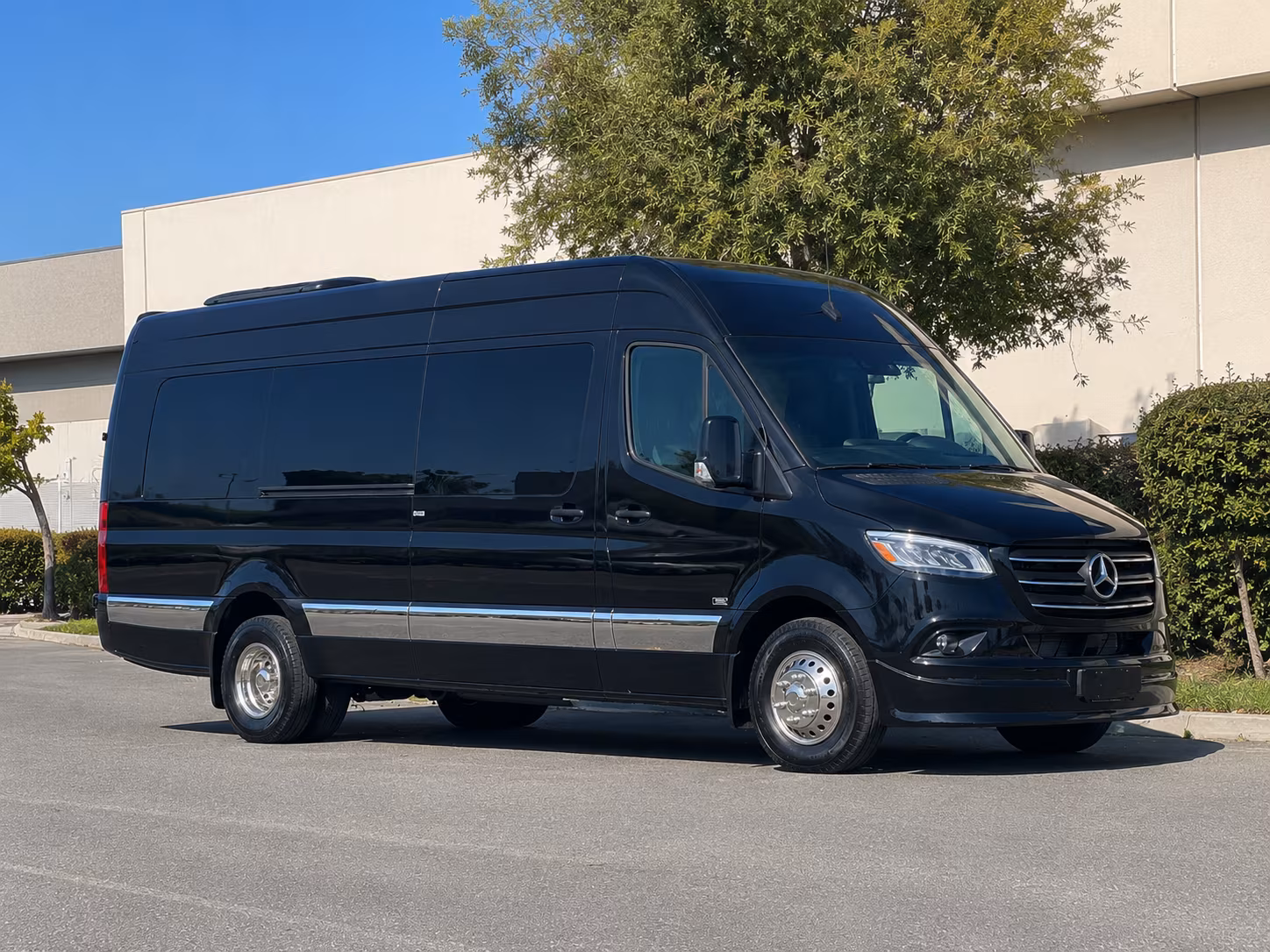 hillsboro 15 passenger sprinter van